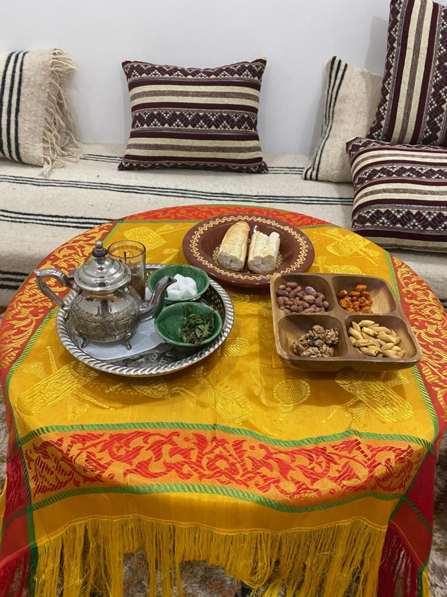 Dar Mgouna Roses Kelaat-M'Gouna Exteriör bild